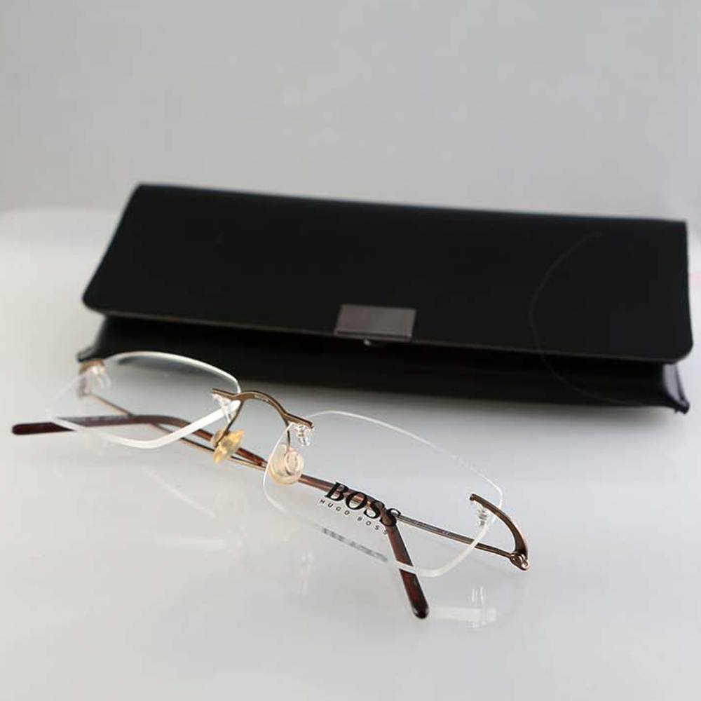 Hugo Boss eyeglasses +case made in Japan  NWOT
